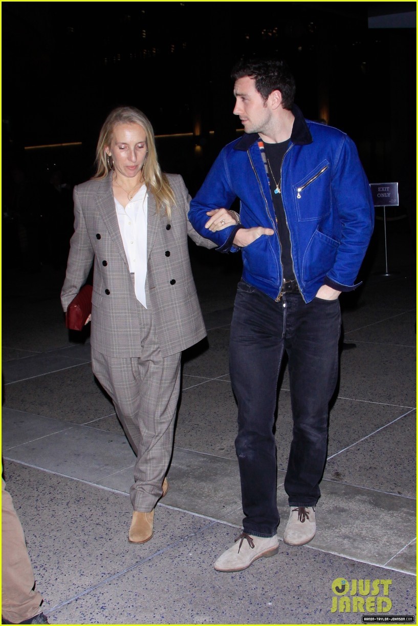 095.jpg