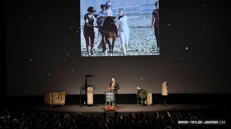 145.jpg