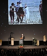 145.jpg