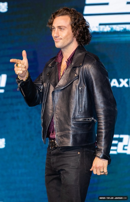 1045.jpg