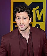 Filename=49.jpg
Filesize=852KiB
Dimensions=2048x1365
Date added=Nov 12, 2024 49.jpg