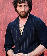 775.jpg