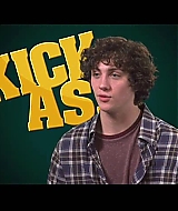 2010-KickAss_FeaturetteInterview003-142.jpg