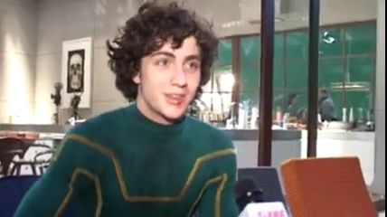 2010-KickAss_FeaturetteInterview004-206.jpg