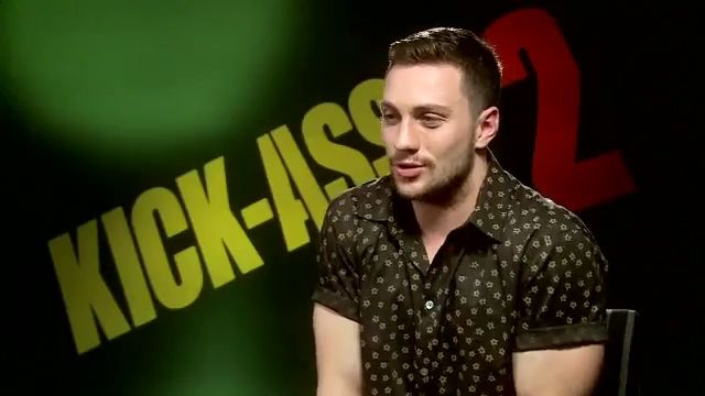 2010-KickAss2_FeaturetteInterview001-010.jpg