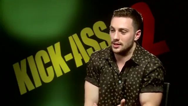 2010-KickAss2_FeaturetteInterview001-012.jpg