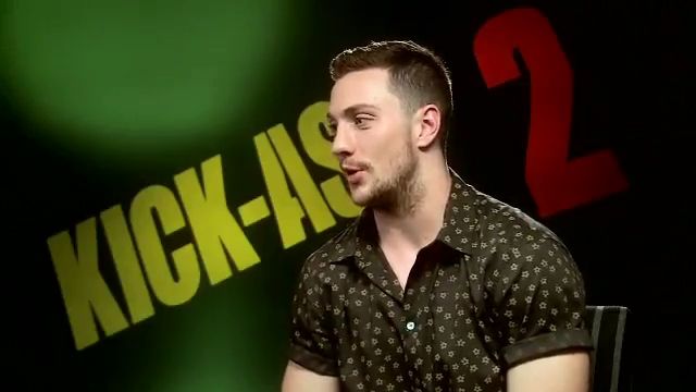 2010-KickAss2_FeaturetteInterview001-055.jpg