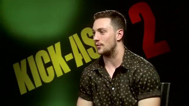 2010-KickAss2_FeaturetteInterview001-058.jpg