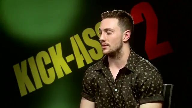 2010-KickAss2_FeaturetteInterview001-067.jpg