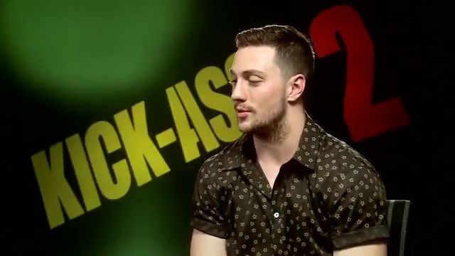 2010-KickAss2_FeaturetteInterview001-077.jpg