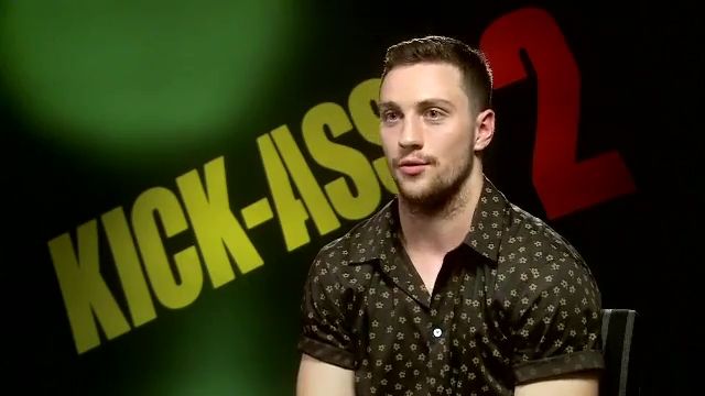 2010-KickAss2_FeaturetteInterview001-079.jpg