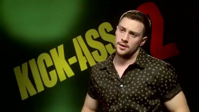 2010-KickAss2_FeaturetteInterview001-084.jpg