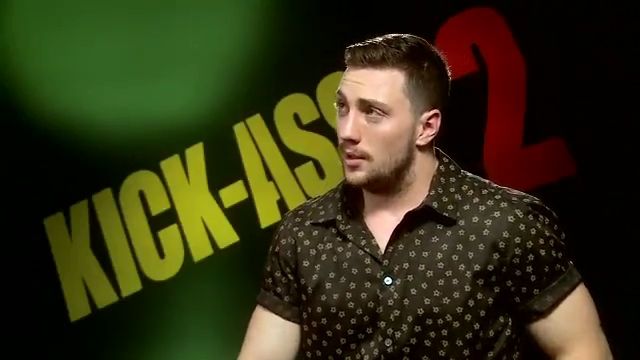 2010-KickAss2_FeaturetteInterview001-087.jpg