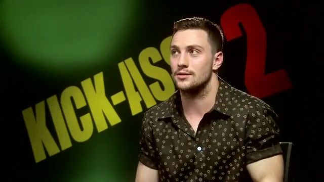 2010-KickAss2_FeaturetteInterview001-096.jpg