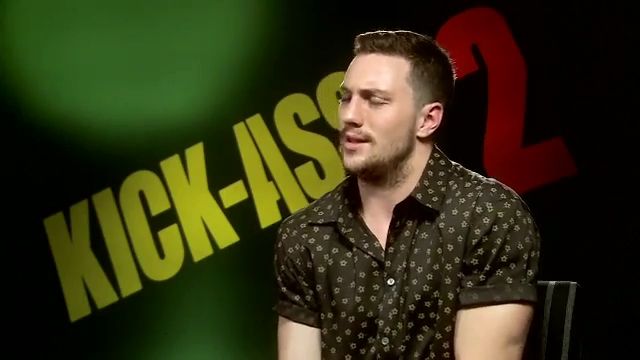 2010-KickAss2_FeaturetteInterview001-105.jpg