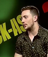 2010-KickAss2_FeaturetteInterview001-055.jpg