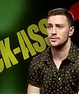 2010-KickAss2_FeaturetteInterview001-083.jpg