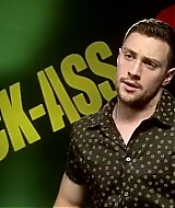 2010-KickAss2_FeaturetteInterview001-084.jpg