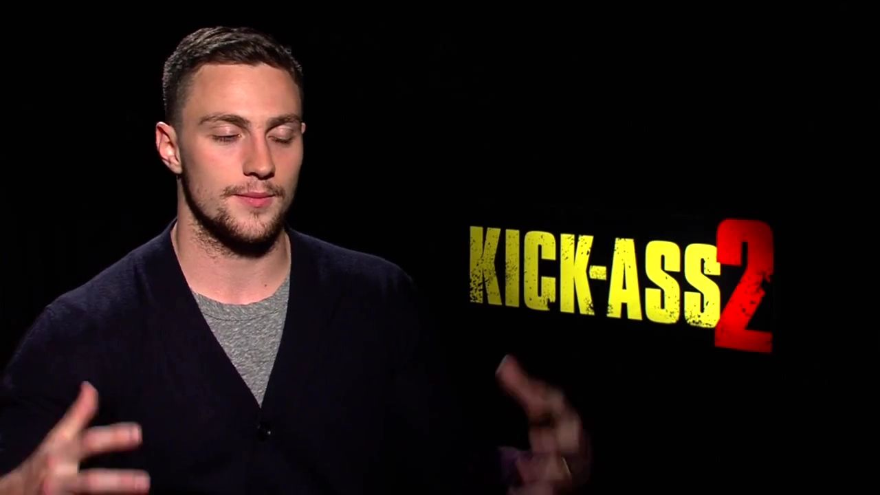 2010-KickAss2_FeaturetteInterview002-088.jpg