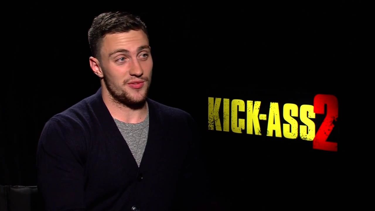 2010-KickAss2_FeaturetteInterview002-124.jpg