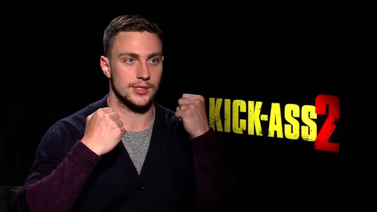 2010-KickAss2_FeaturetteInterview002-155.jpg