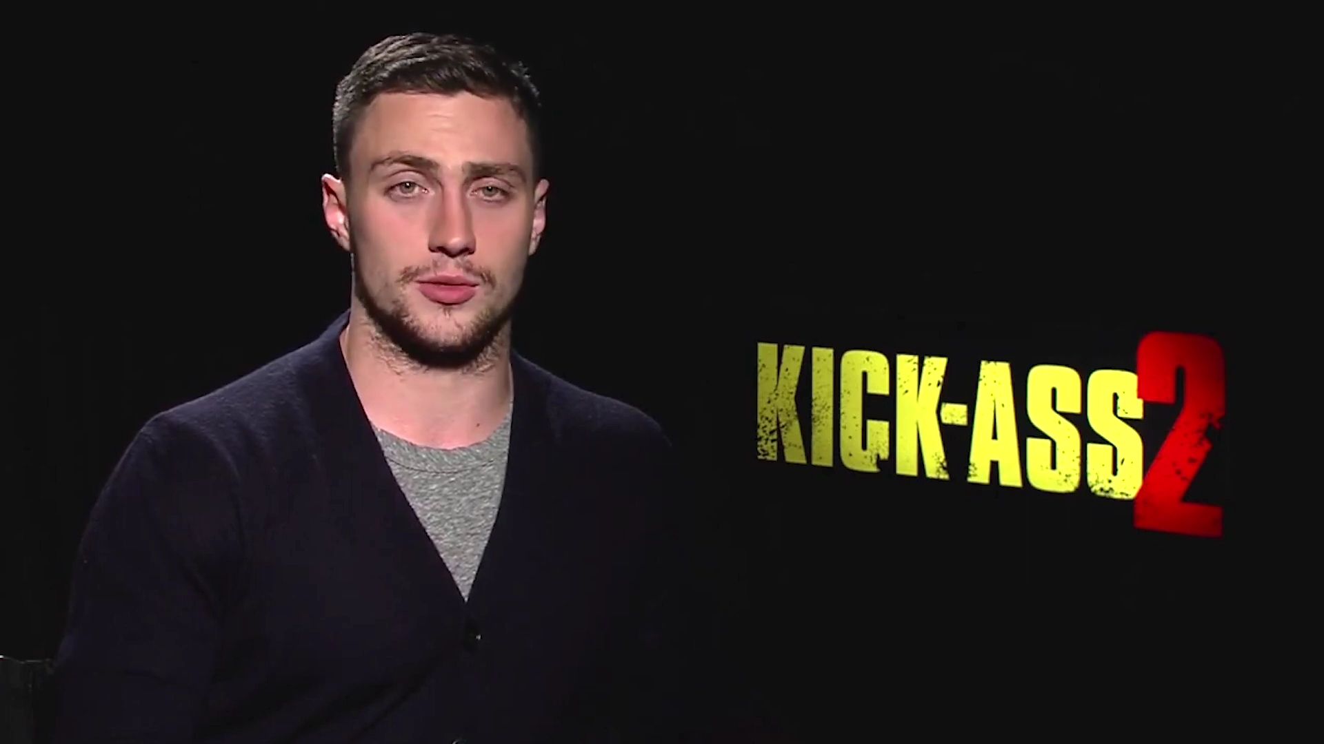 2010-KickAss2_FeaturetteInterview004-090.jpg