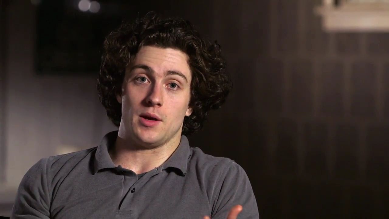 2010-KickAss2_FeaturetteInterview005-004.jpg