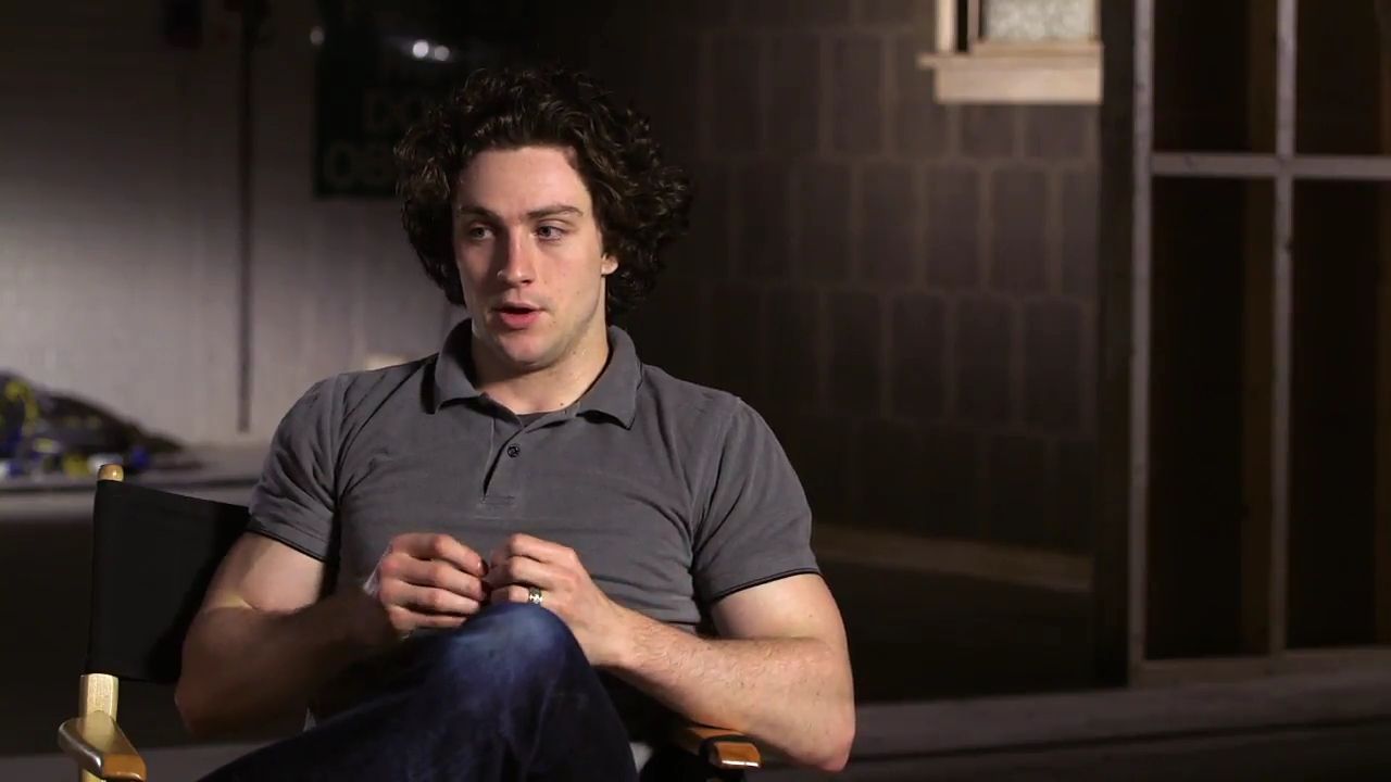 2010-KickAss2_FeaturetteInterview005-035.jpg