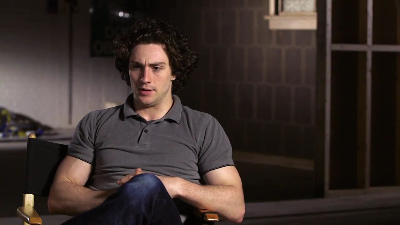 2010-KickAss2_FeaturetteInterview005-044.jpg