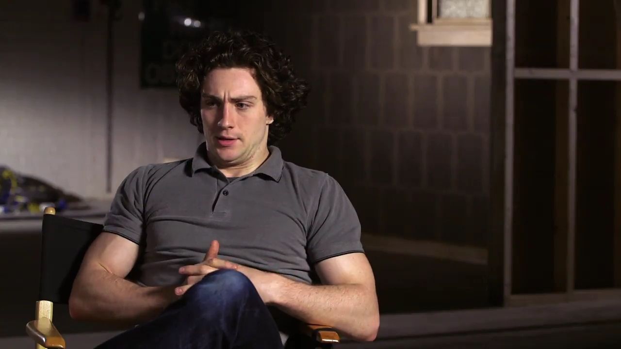 2010-KickAss2_FeaturetteInterview005-045.jpg