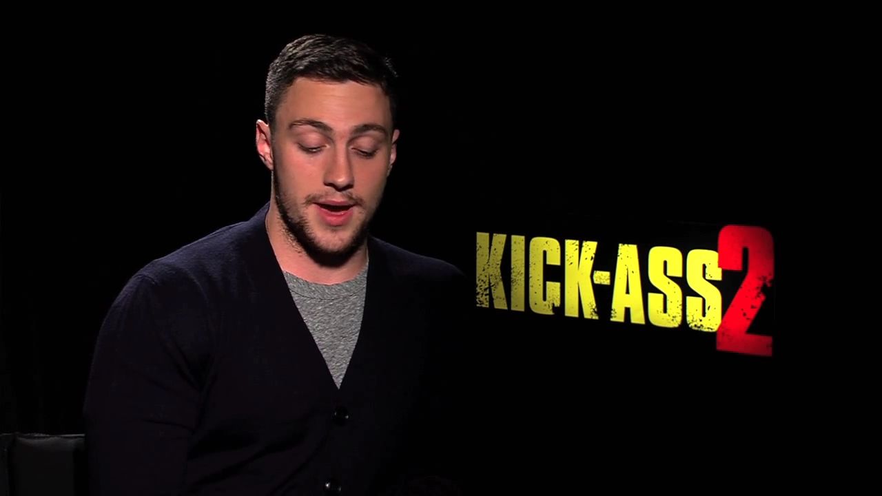 2010-KickAss2_FeaturetteInterview006-066.jpg