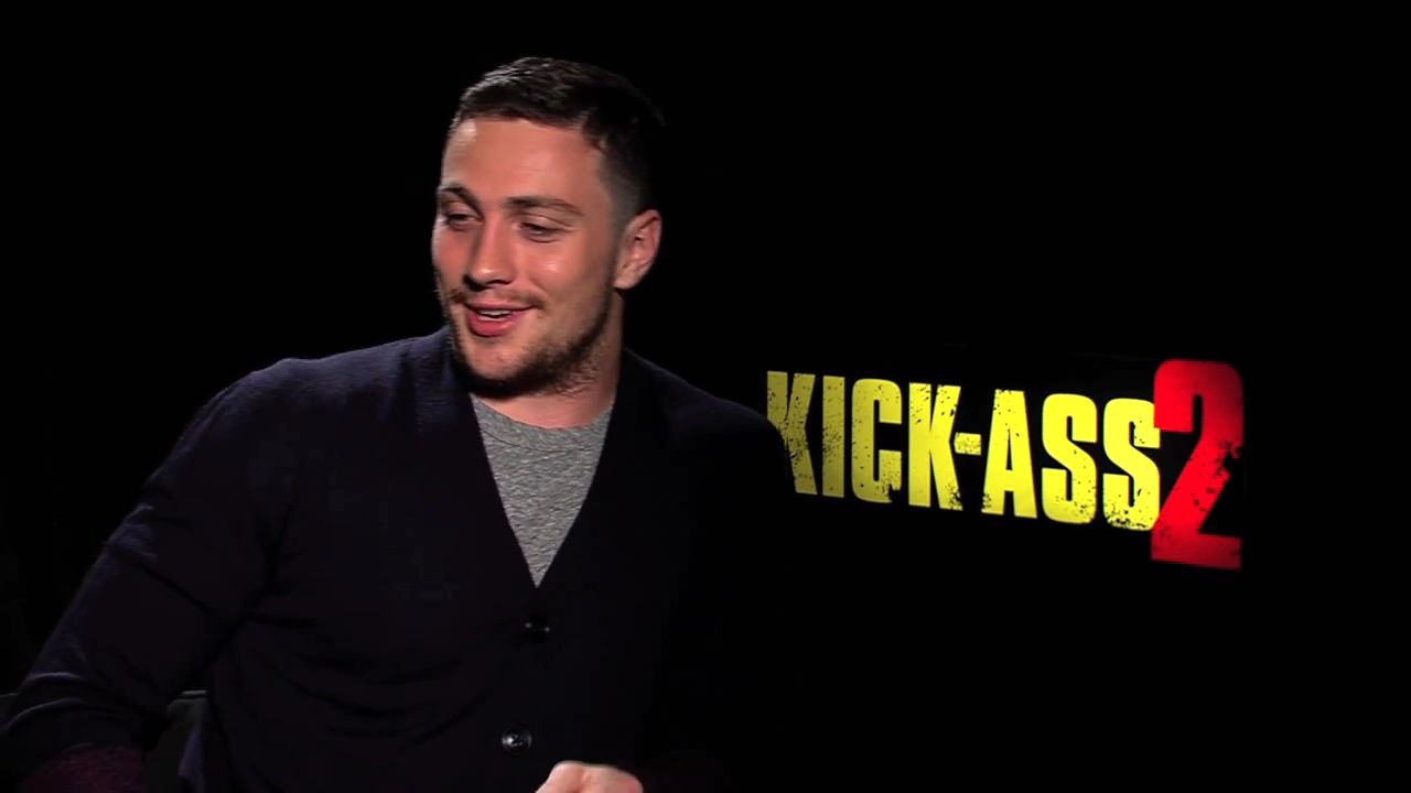 2010-KickAss2_FeaturetteInterview006-094.jpg